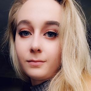 Meet your Posher, Zoe